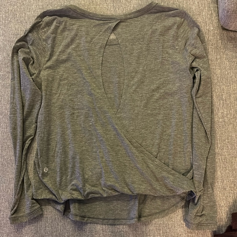 Lululemon heathered long sleeve